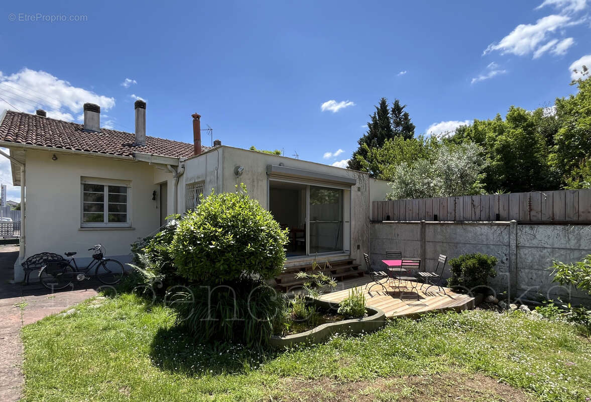 Maison à BEGLES