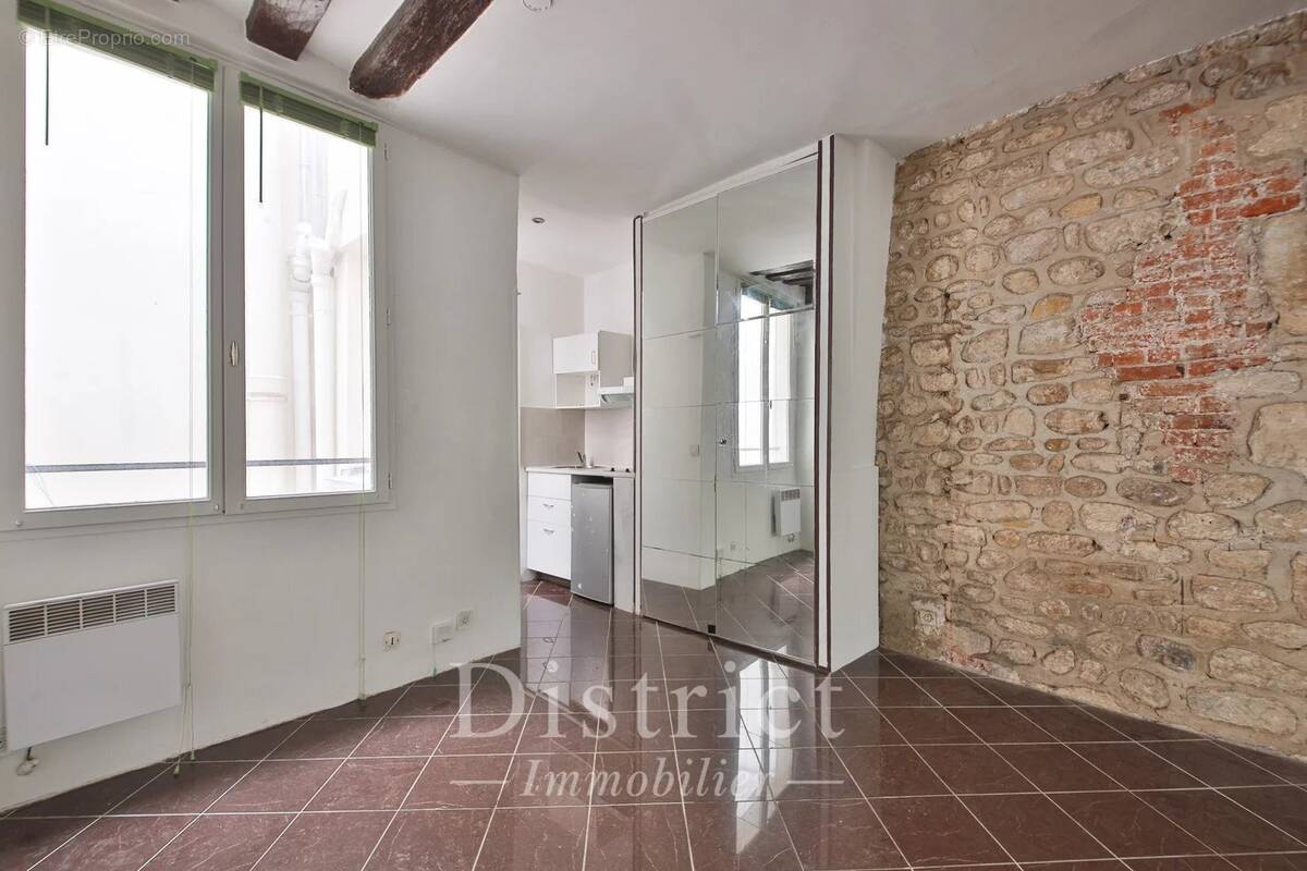 Appartement à PARIS-4E
