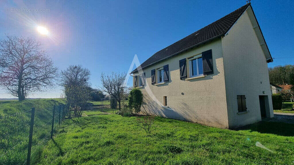 Maison à POUILLE