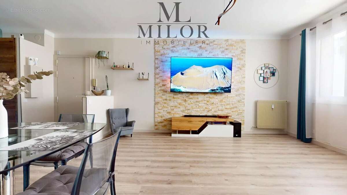 Appartement à CAGNES-SUR-MER