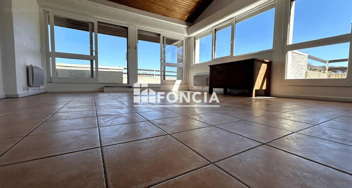 Appartement à VILLENEUVE-SUR-LOT