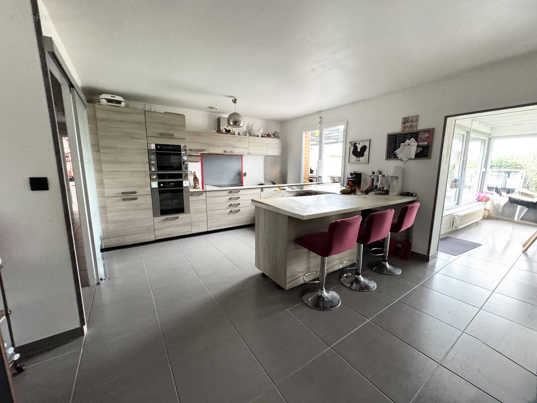 Maison à CROISILLES