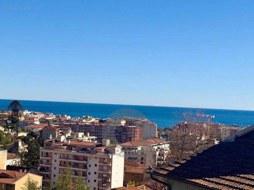 Appartement à MENTON