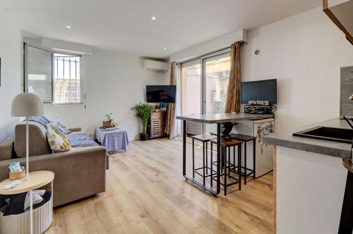 Les Vespins - Studio avec Terrasse Parking, à 5mn des Plages - photo 5