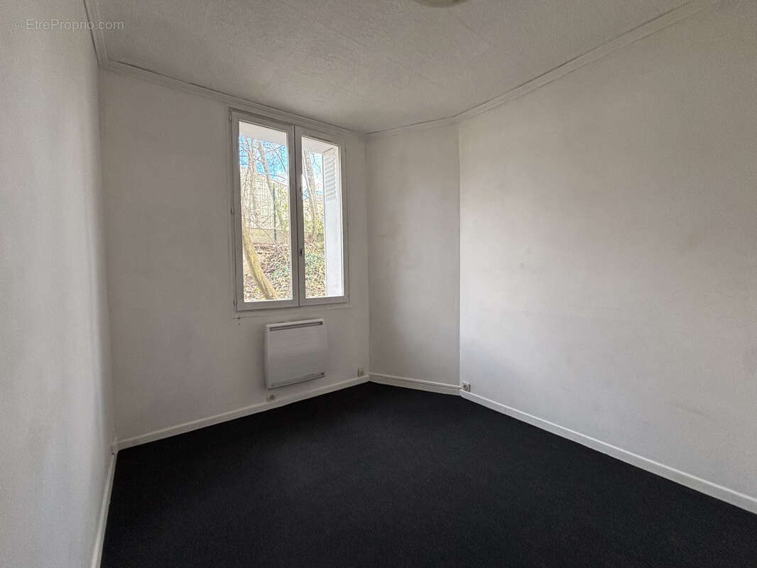 Appartement à SARTROUVILLE