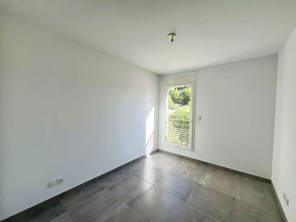 Appartement à MARSEILLE-12E