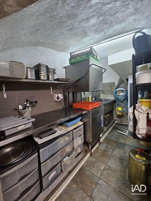 Photo 8 - Commerce à SAINT-CREPIN