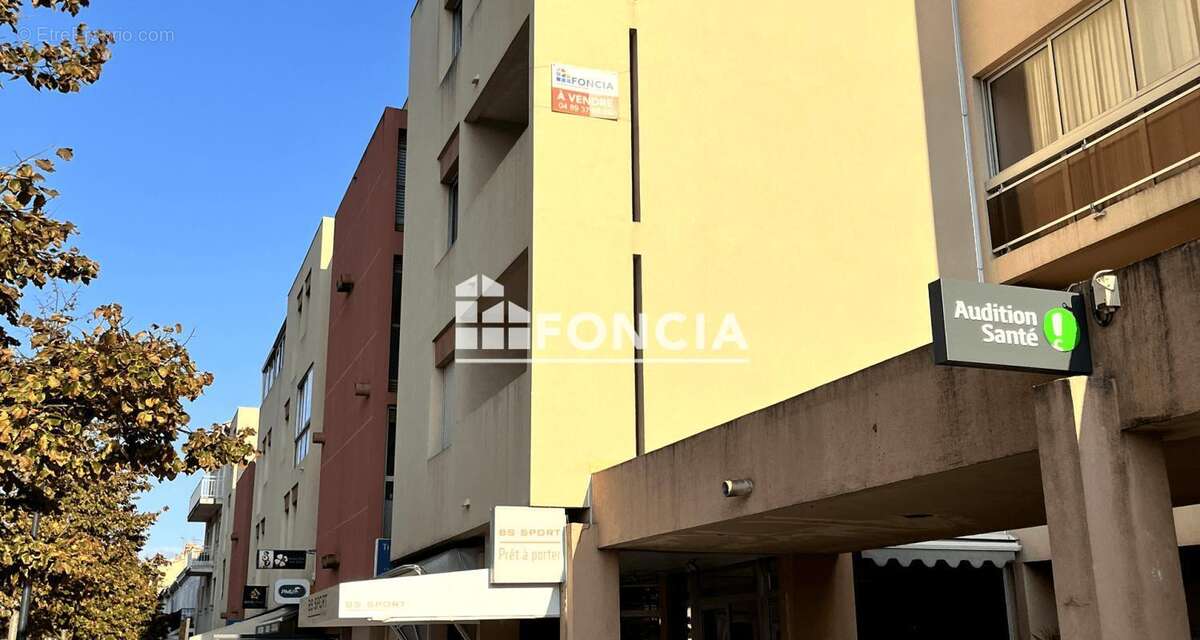 Appartement à LA LONDE-LES-MAURES