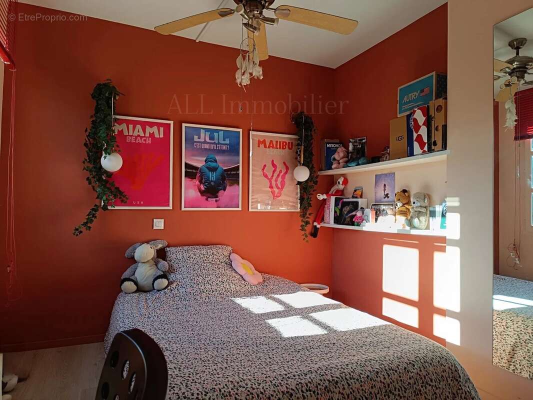 Appartement à LA MOLE