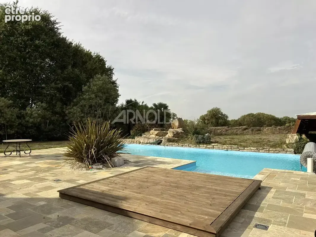 Longère  contemporaine  de  standing  avec  superbe  piscine - photo 3