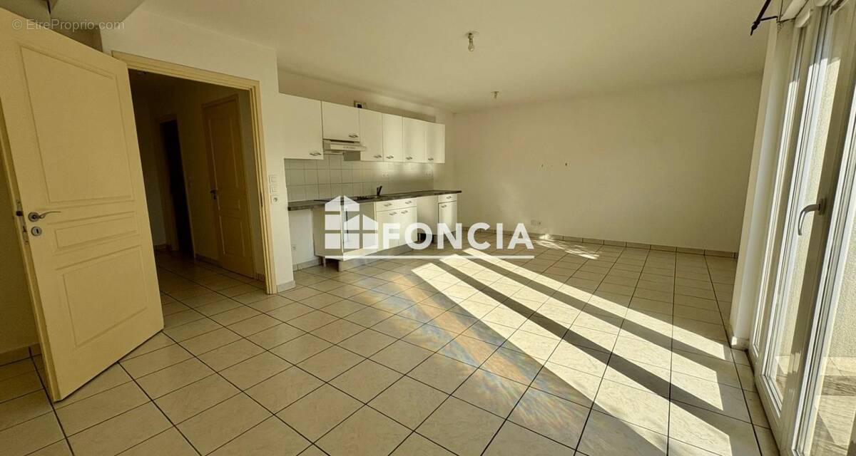 Appartement à PERTUIS