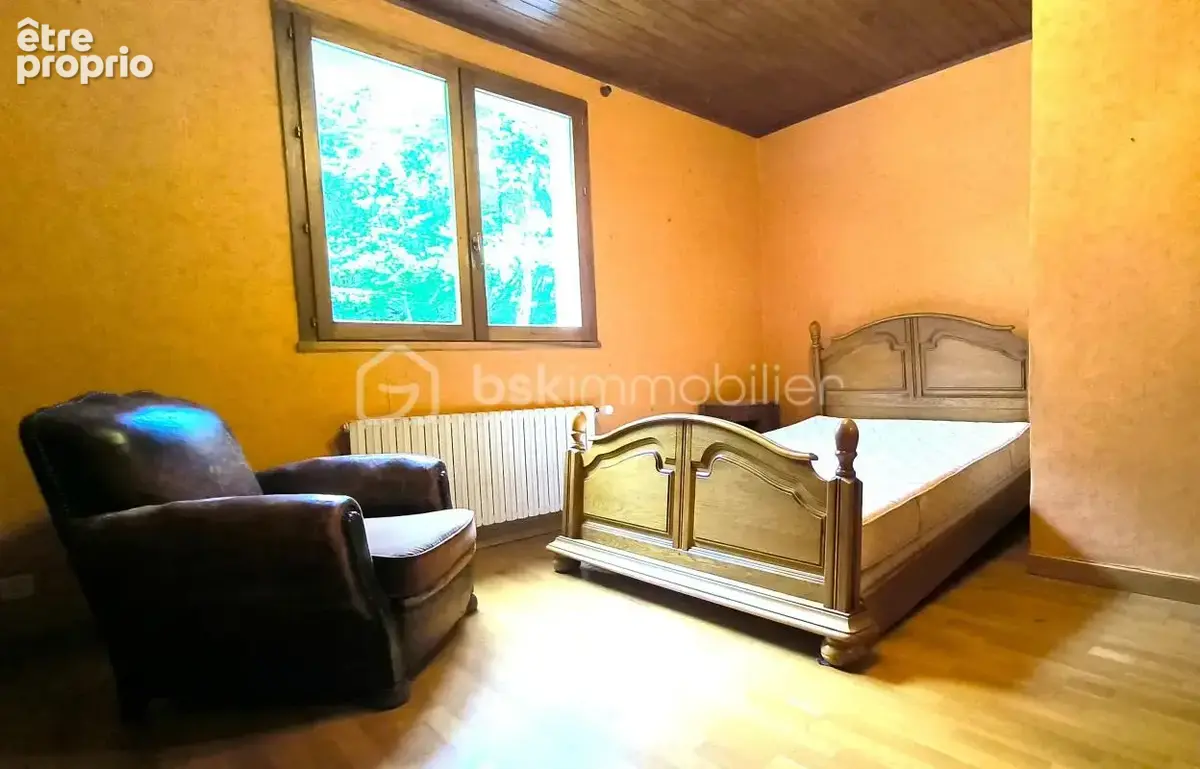 Grande maison de 353m2 et 3200m2 de terrain - photo 5
