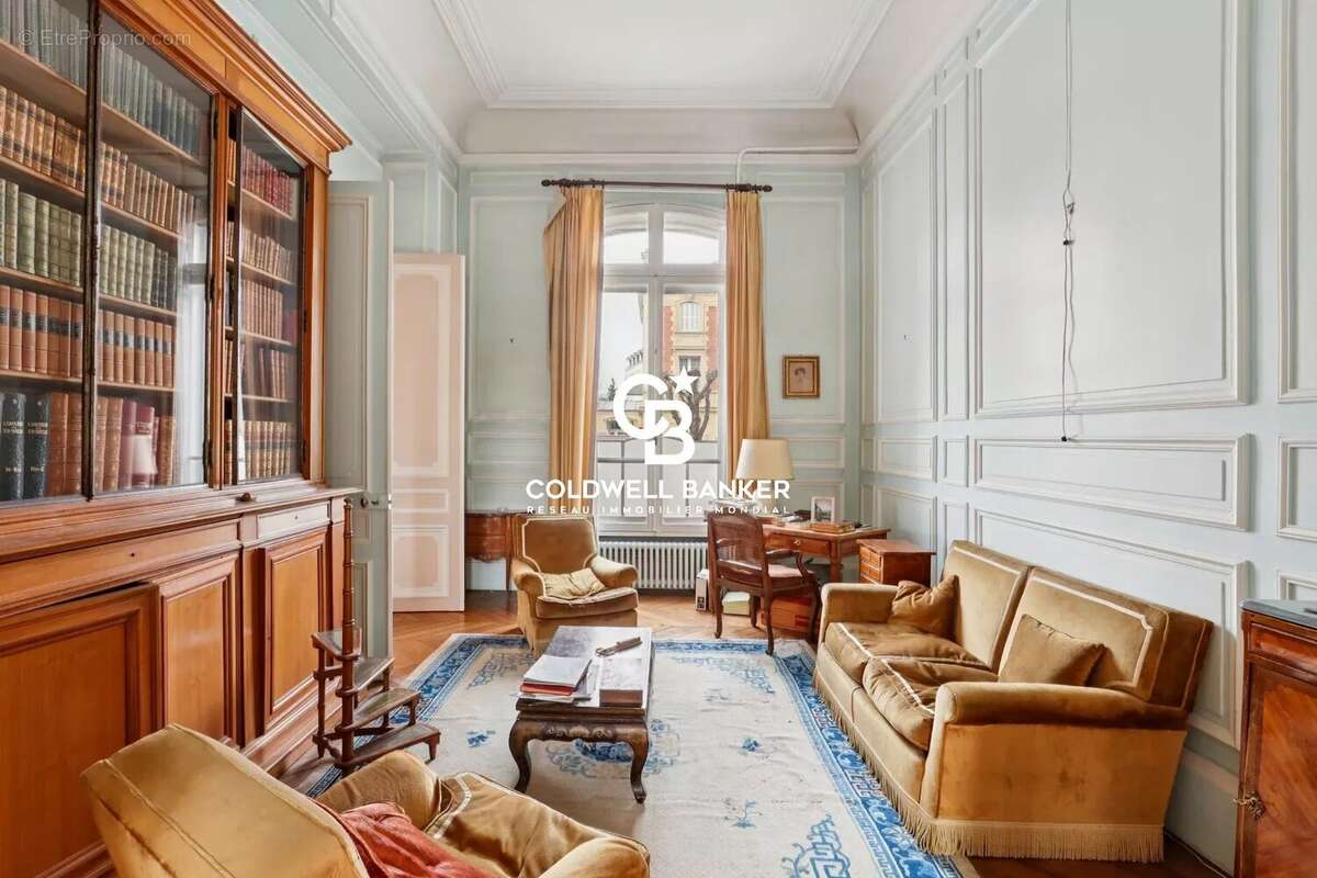 Hôtel Particulier chargé d'histoire - photo 7