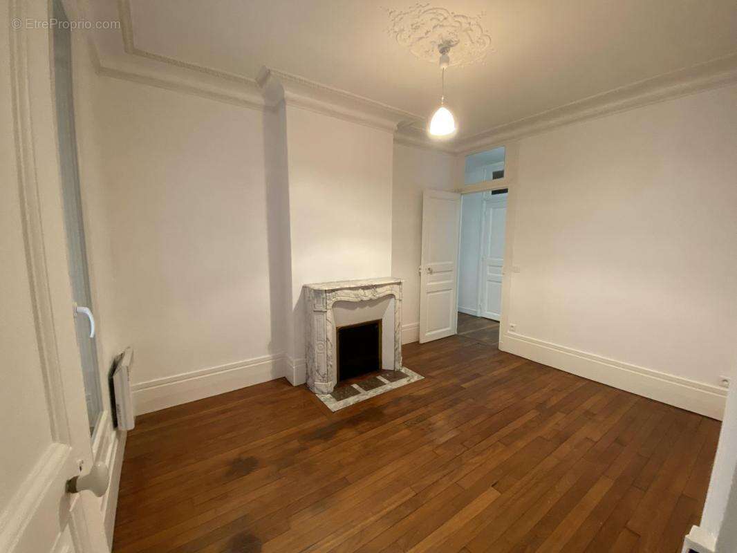 Appartement à SAINT-DENIS