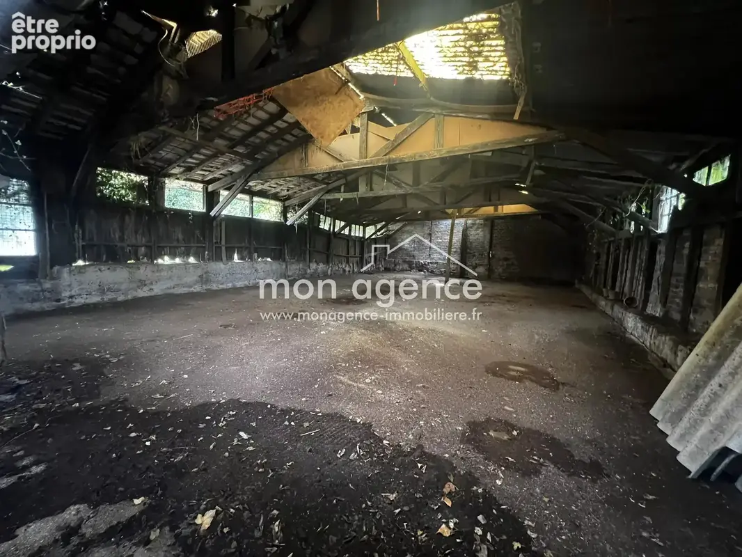 À vendre, ancien Café de la Gare à rénover, offrant un très beau potentiel - photo 12