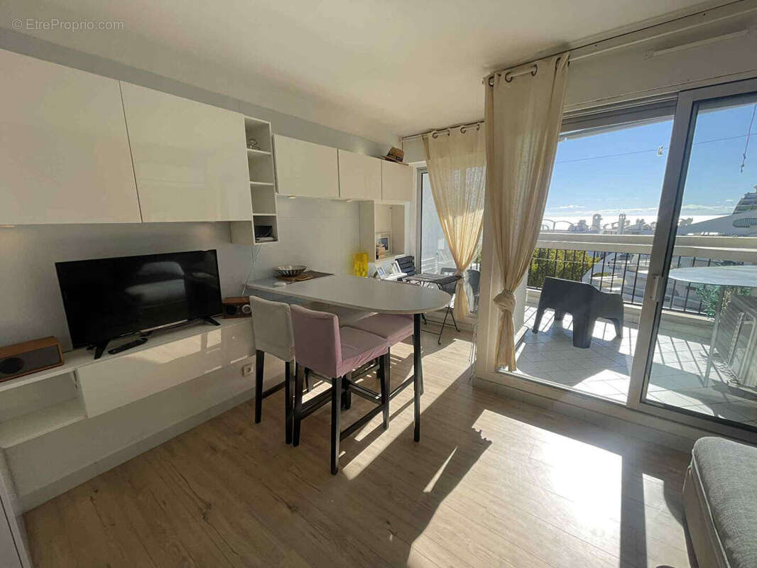 Appartement à LA GRANDE-MOTTE