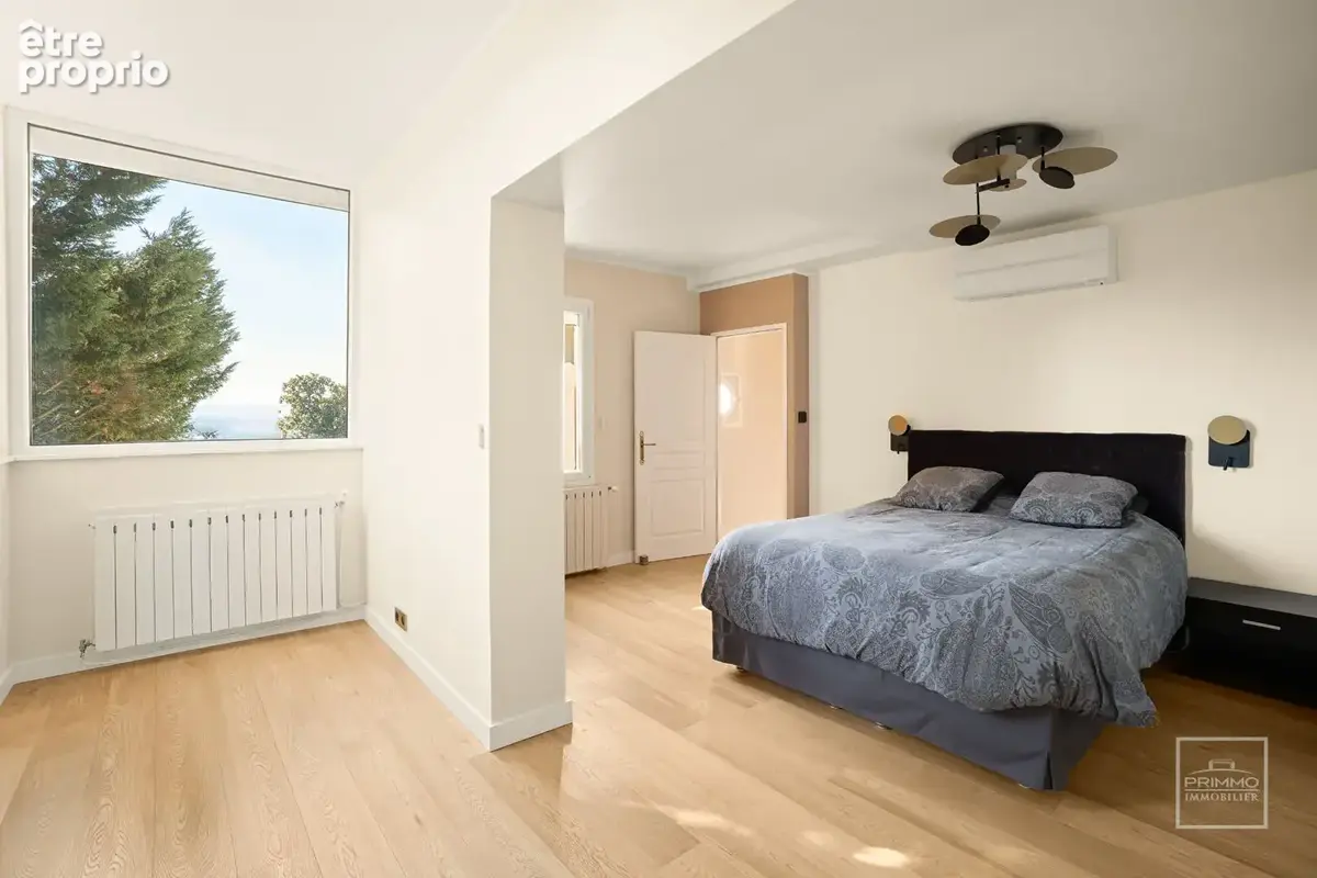Maison bourgeoise, vue panoramique, 300m², jardin & piscine - photo 9