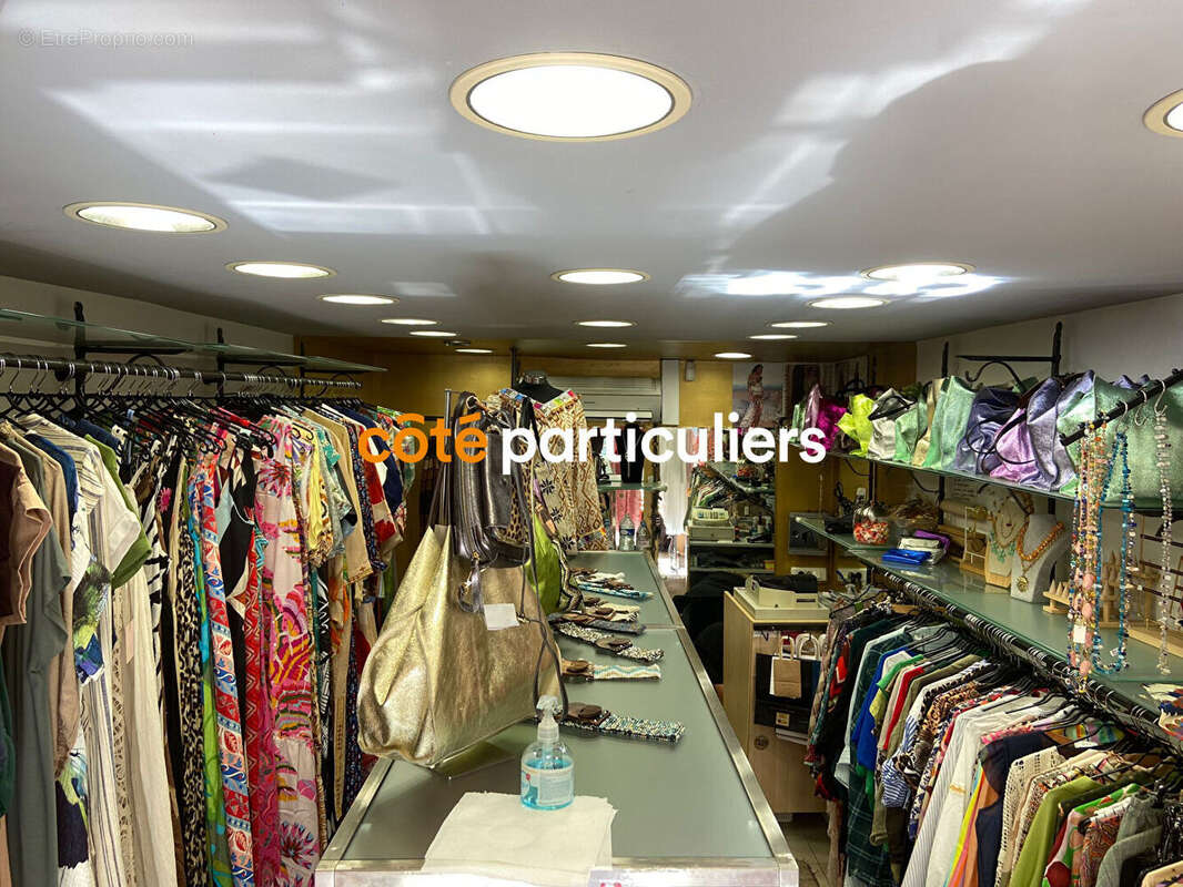 Commerce à MARSEILLE-6E