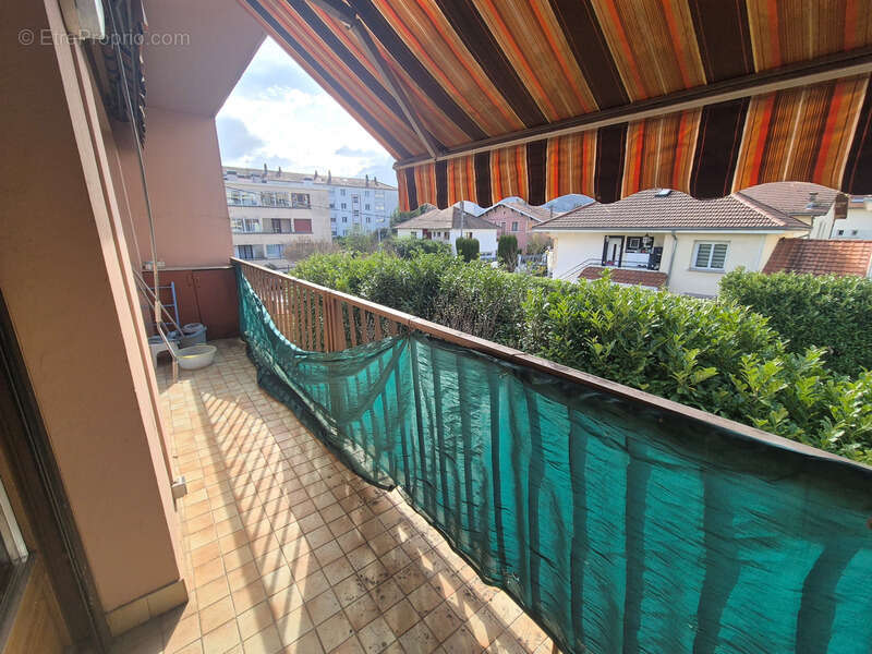 Appartement à ECHIROLLES