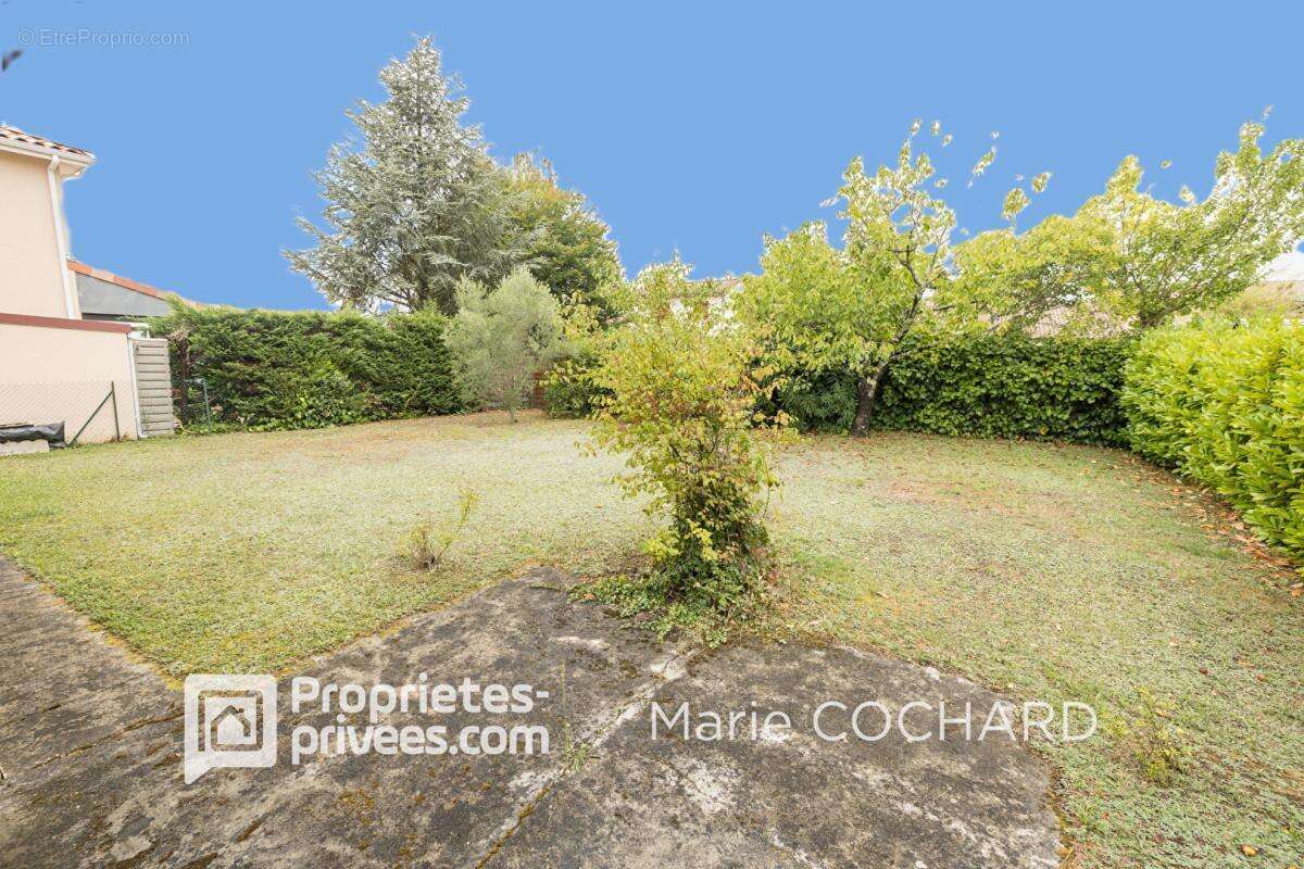 Maison à SAINT-JEAN