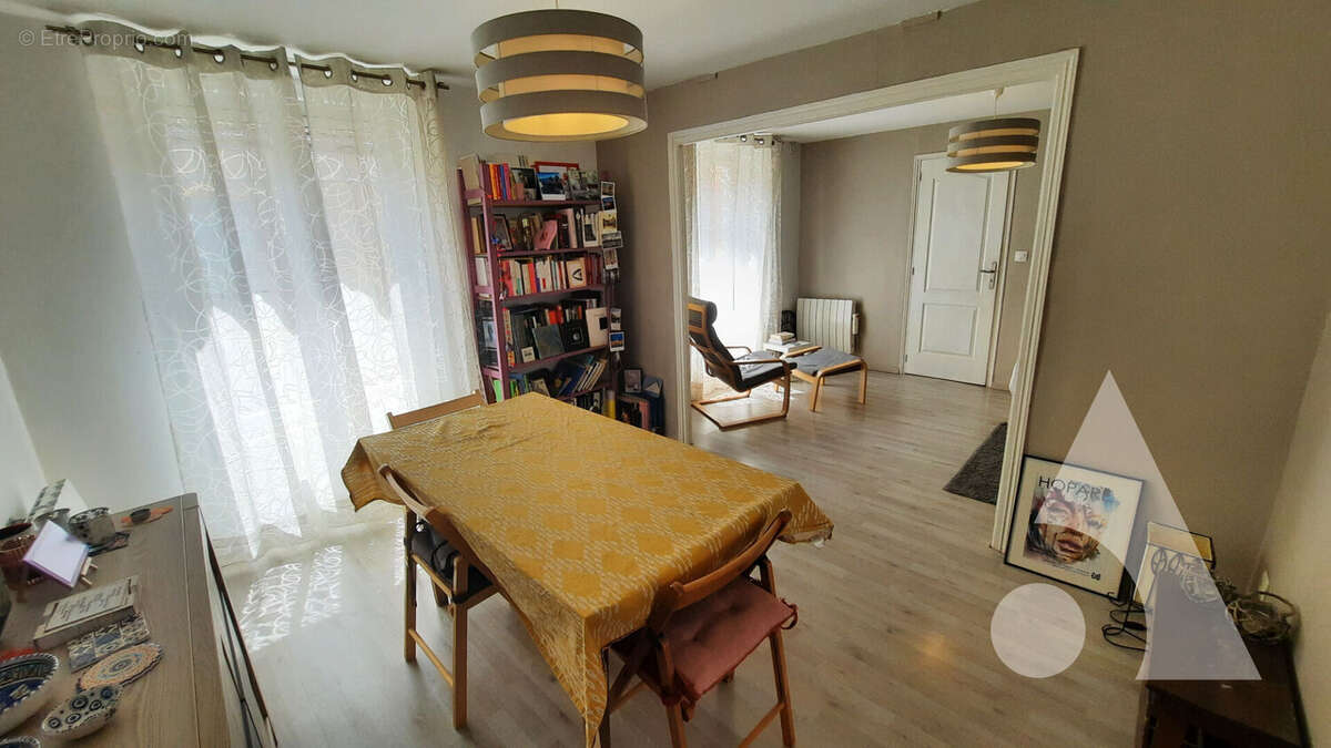 Appartement à CHEVREUSE