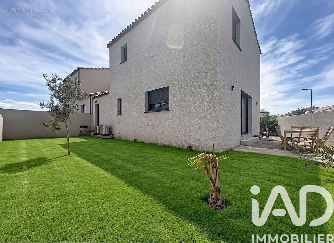 Photo 1 - Maison à LEZIGNAN-CORBIERES