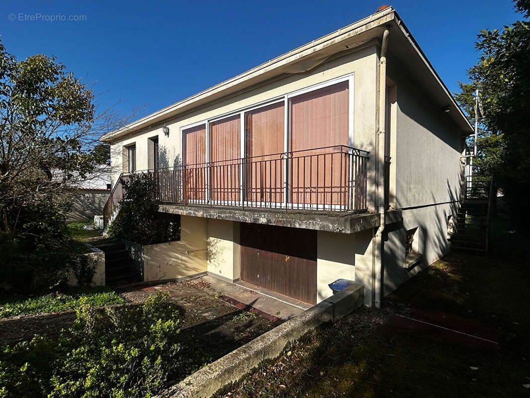 Maison à DOMPIERRE-SUR-MER