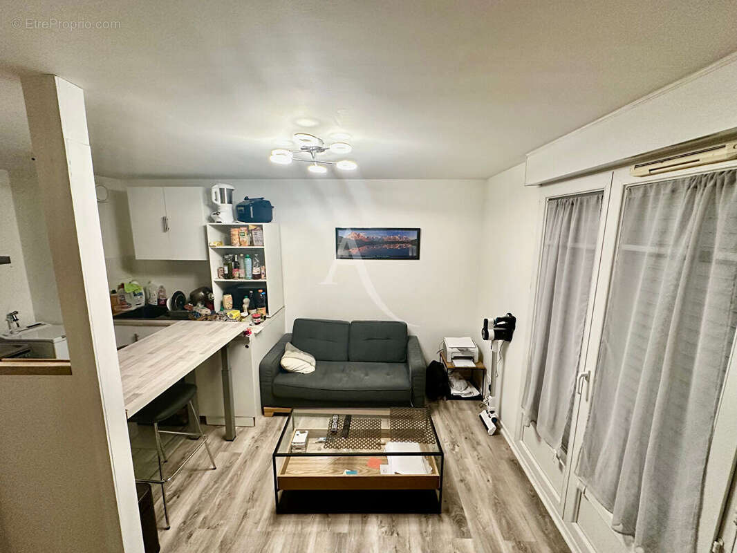 Appartement à SAINT-JEAN-DE-BRAYE