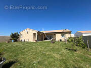 Maison à PORT-DES-BARQUES