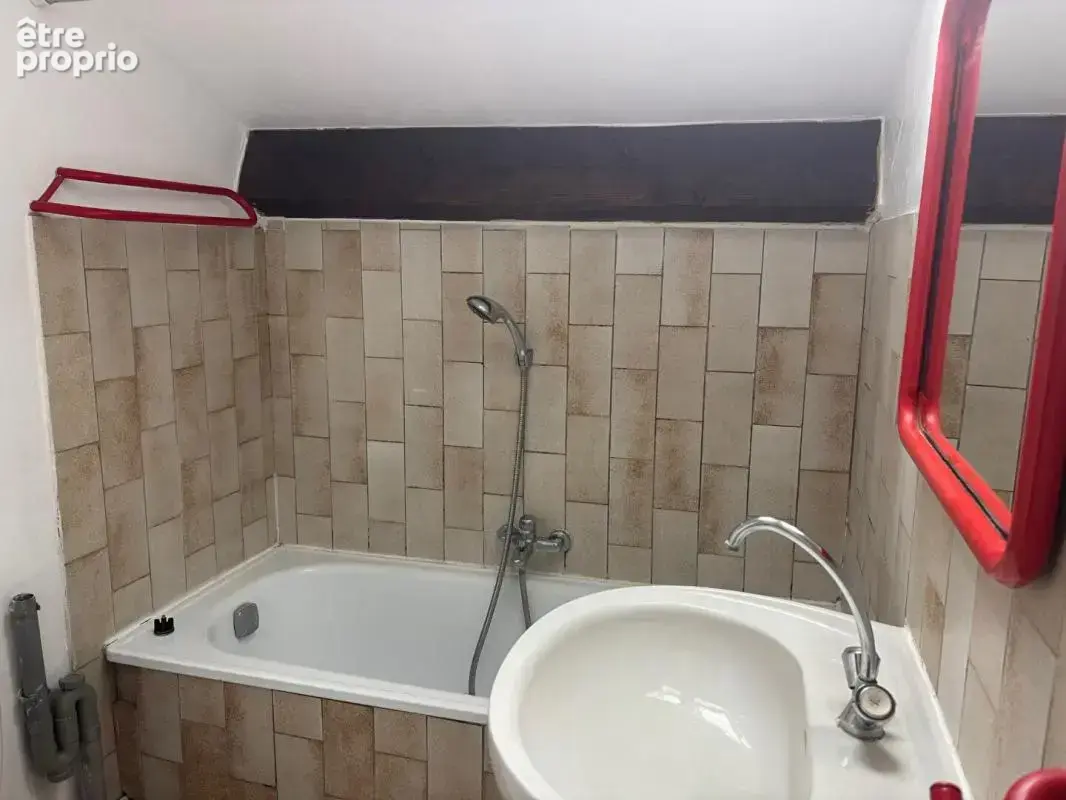 Appartement au calme à Lyon 7 de 39,84 m² au sol, 24.69 m2 Loi Carrez - photo 6