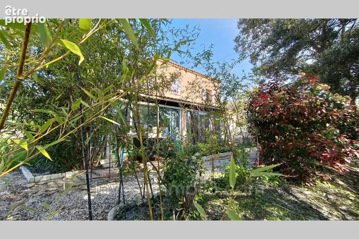 Maison 6 pièces 166 m² à vendre à Sainte-Anastasie-Sur-Issole (83136) - photo 3