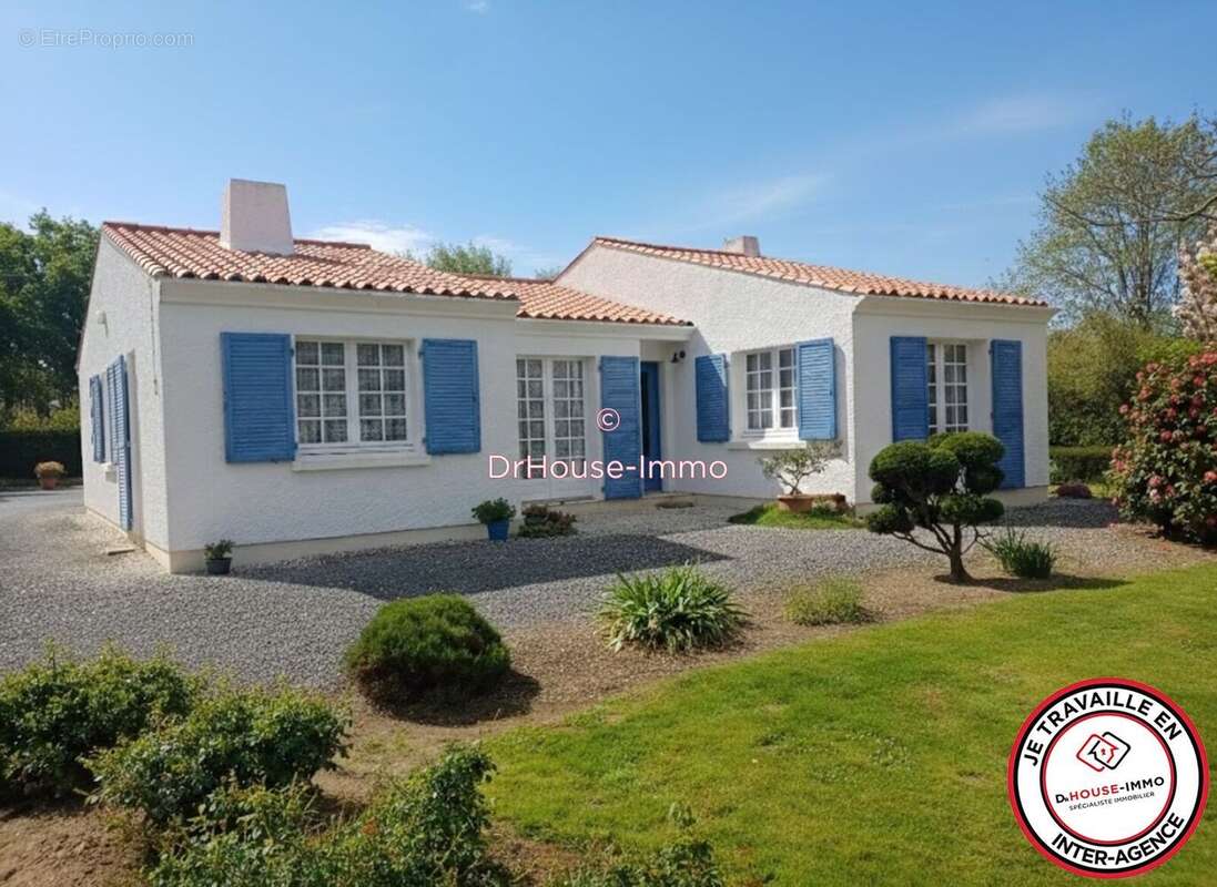 Maison à COMMEQUIERS