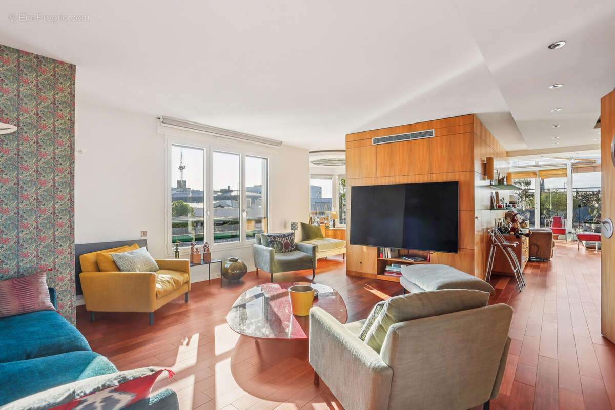 Appartement à PARIS-12E