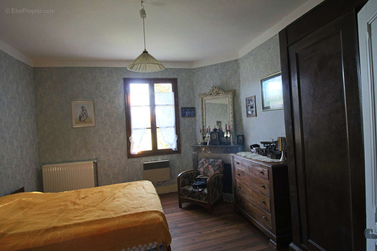 Maison à PUY-L'EVEQUE