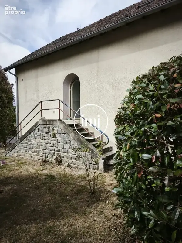 Maison 5 pièces 115 m² à vendre à Saint-Yrieix-La-Perche (87500) - photo 3