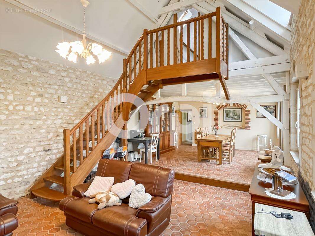 Maison à HEUDREVILLE-SUR-EURE