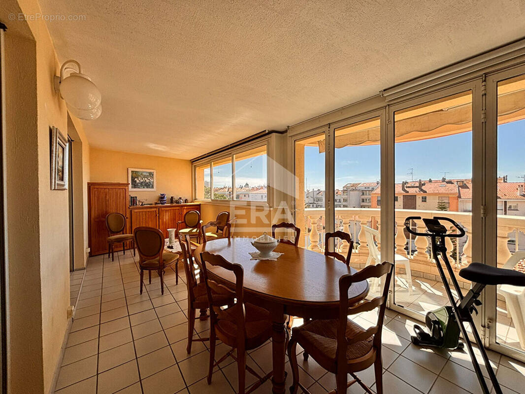 Appartement à FREJUS