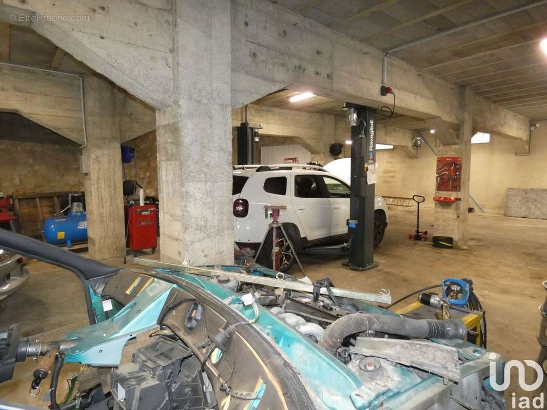 Photo 6 - Commerce à ALES