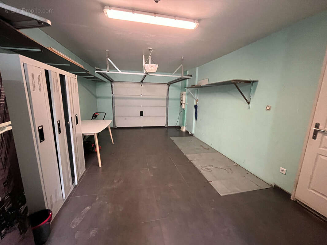 Maison à CHALLES-LES-EAUX