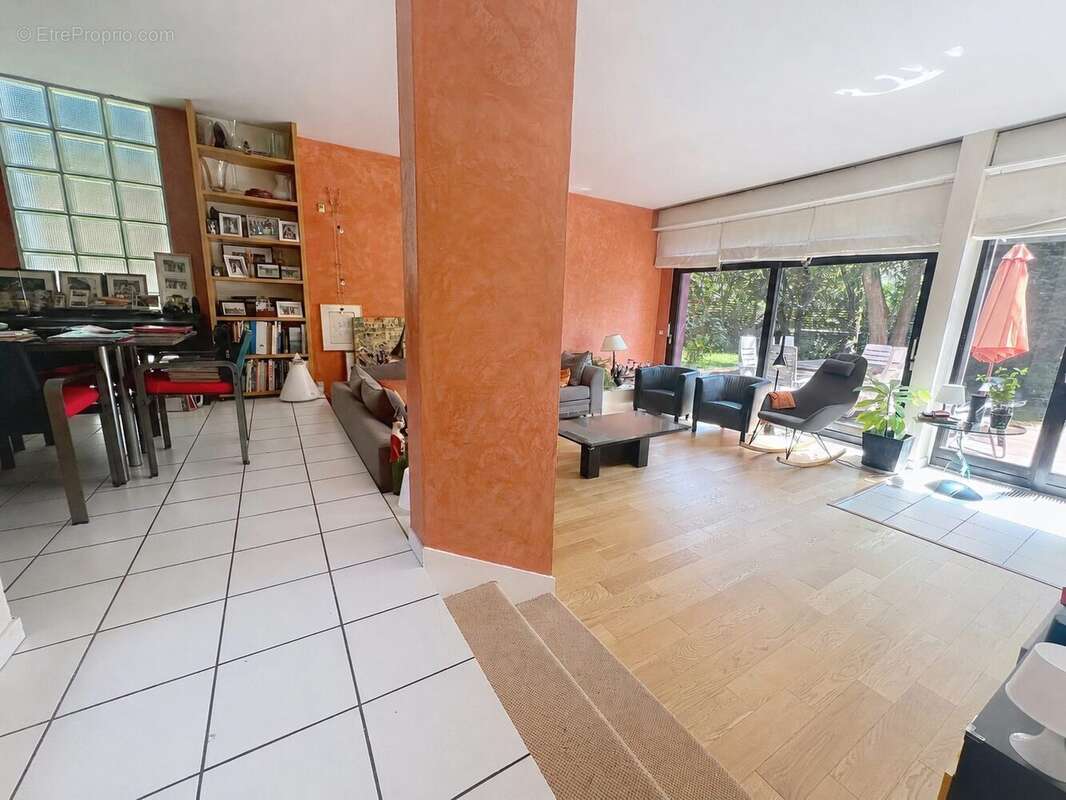 Maison à GARCHES