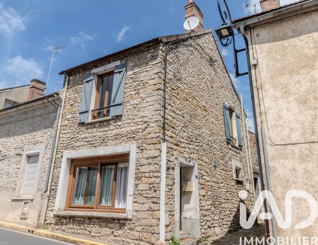 Photo 1 - Maison à MONTIGNY-SUR-LOING