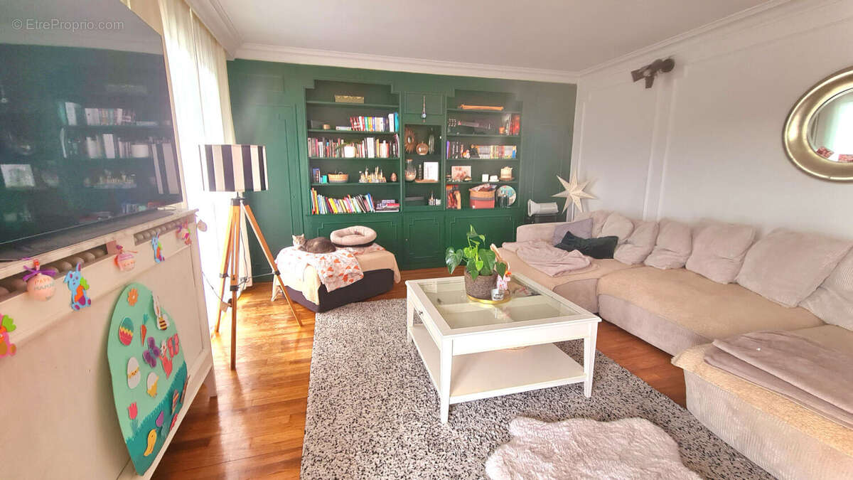 Appartement à SAINT-ETIENNE