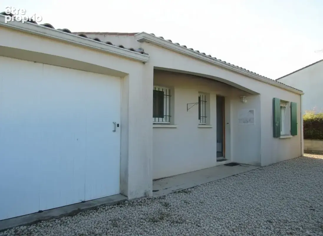 Maison 2 pièces 68 m² à vendre à Saint-Saturnin-Du-Bois (17700) - photo 4