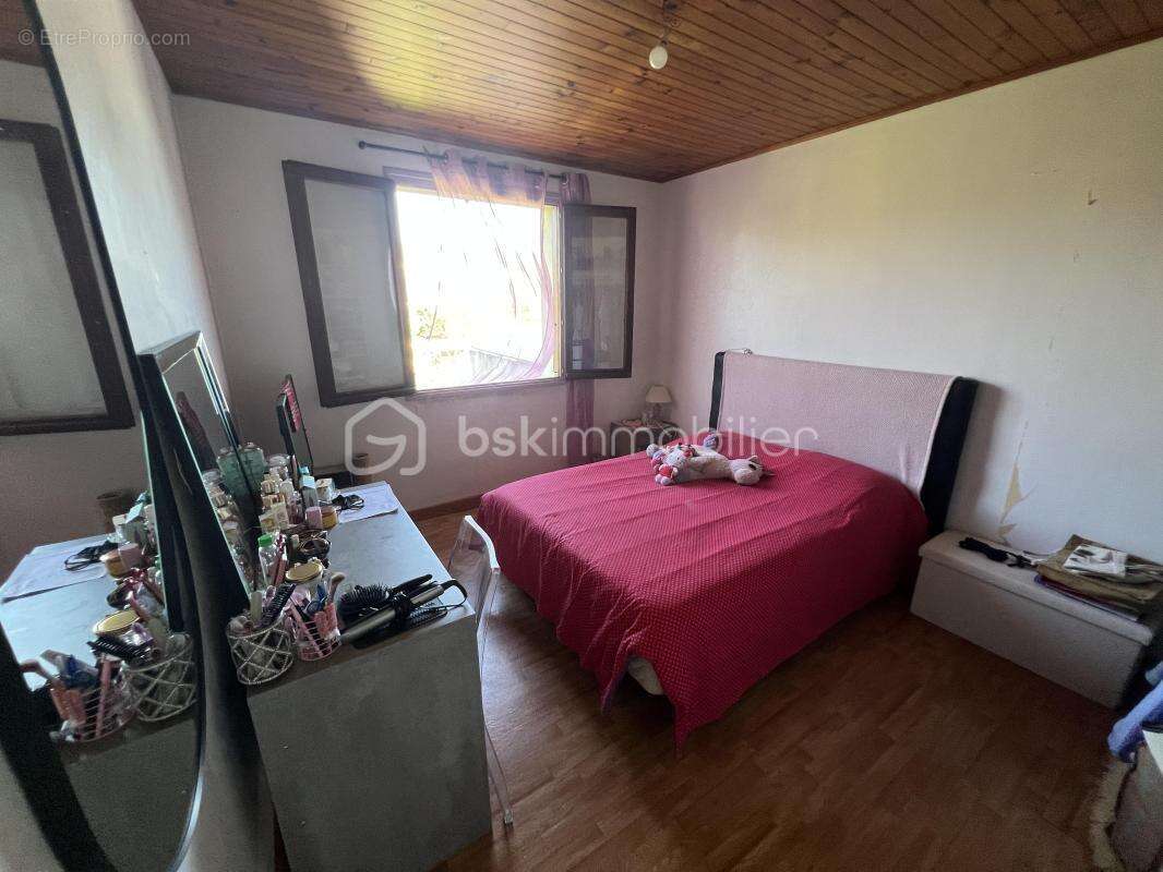 Maison de potentiel avec appartement indépendant - photo 9