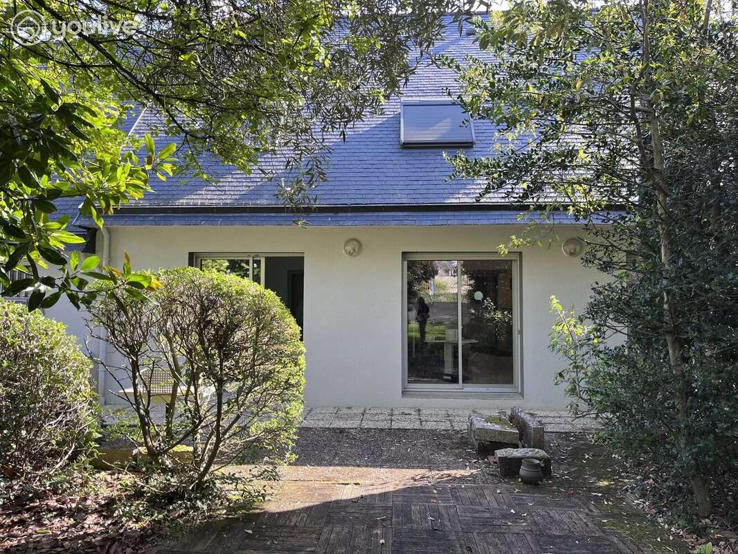 Maison évolutive au cœur de Fouesnant – 193 m² – Jardin clos de 966 m² - photo 9