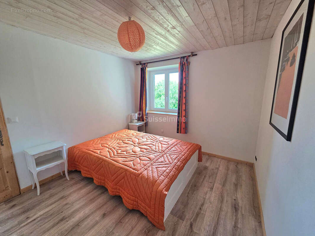 Corps de ferme renove de 147m² sur terrain de 20 ares 199000 euros - photo 6