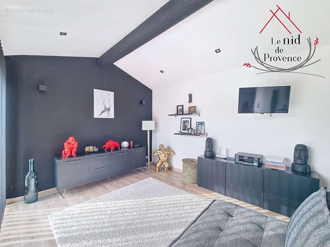 Maison à CABRIERES-D'AVIGNON