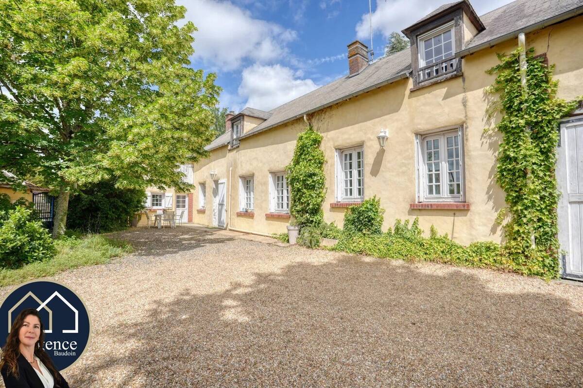 Maison à LA BOISSIERE-ECOLE
