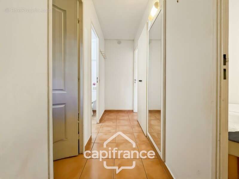 Appartement à MALLEMORT