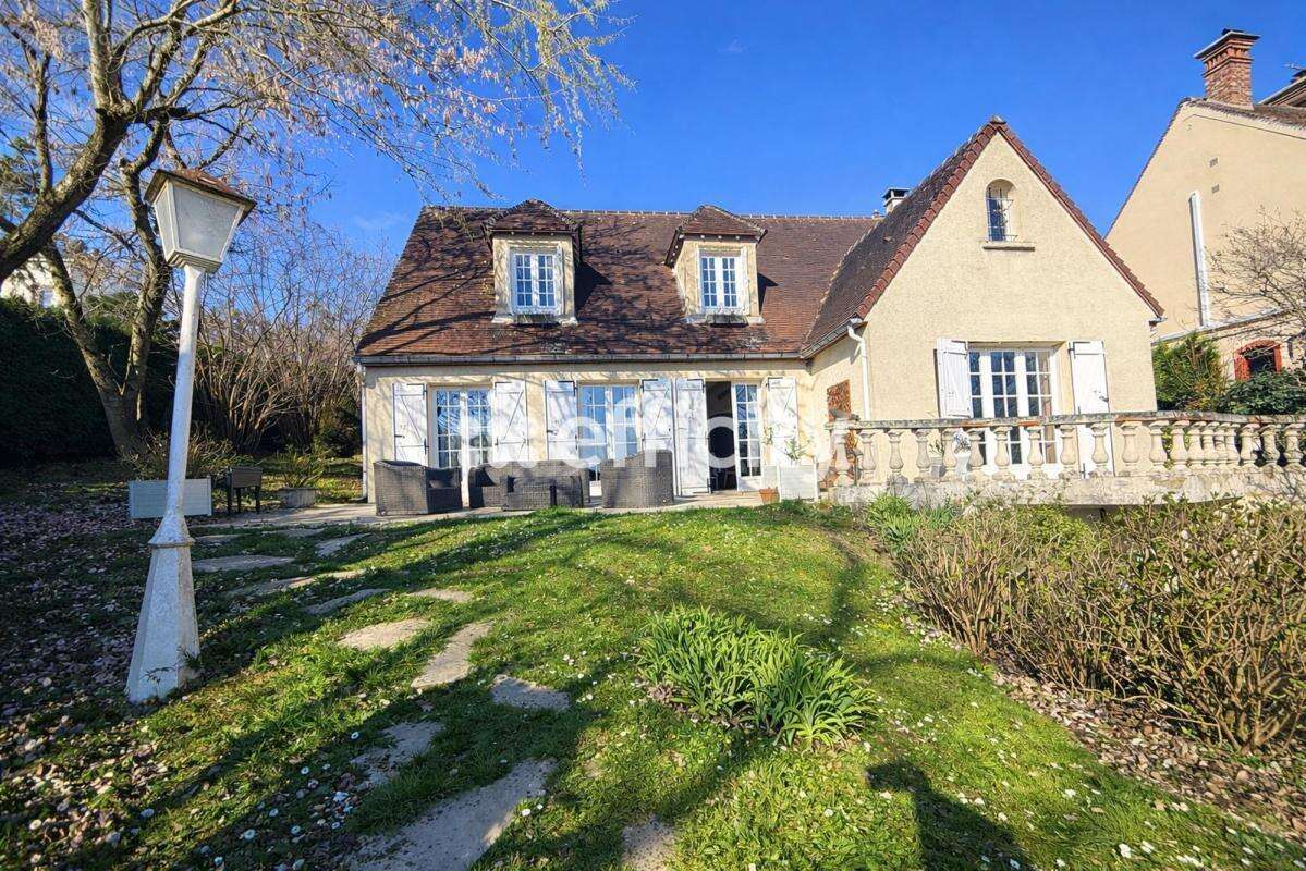 Maison à SAINT-LEU-LA-FORET